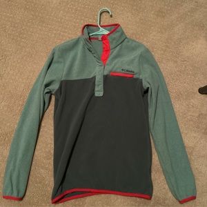 Columbia sweatshirt